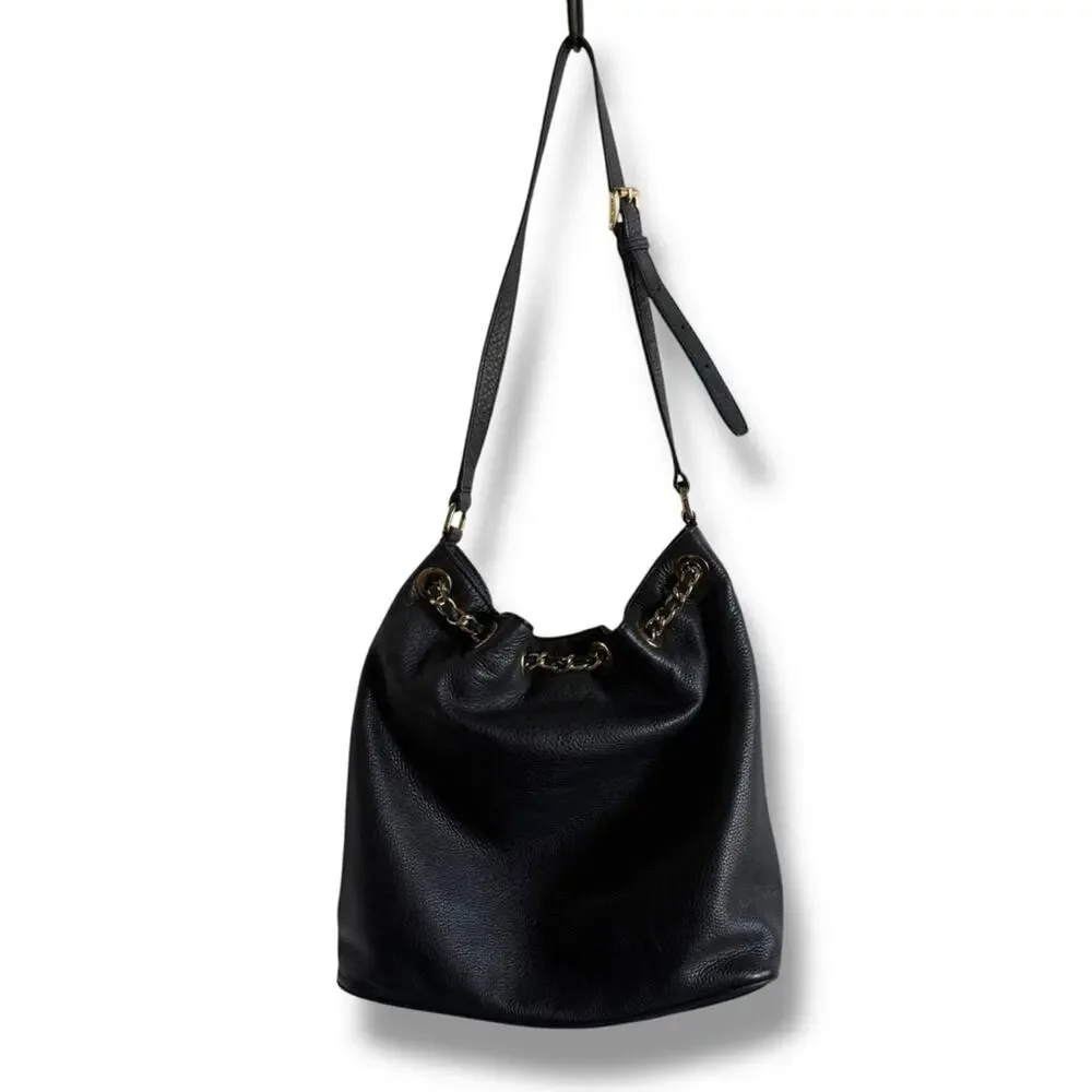 MICHAEL Michael Kors Black and Gold Shoulder Bag with‎ Chain Detail Bucket